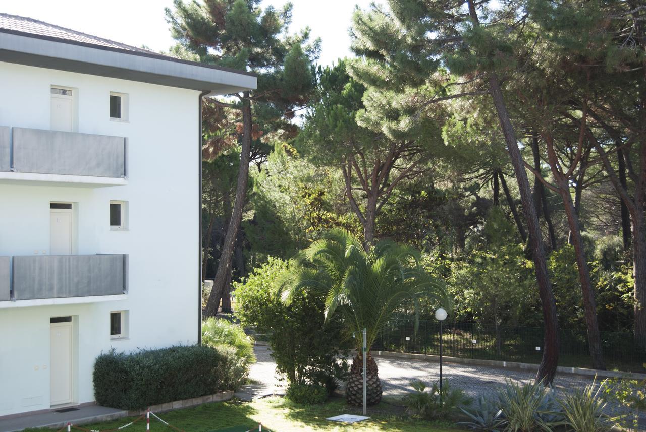 פרינצ'יפינה א מארה Residence Verde Pineta מראה חיצוני תמונה