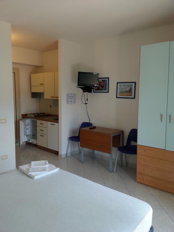 פרינצ'יפינה א מארה Residence Verde Pineta מראה חיצוני תמונה