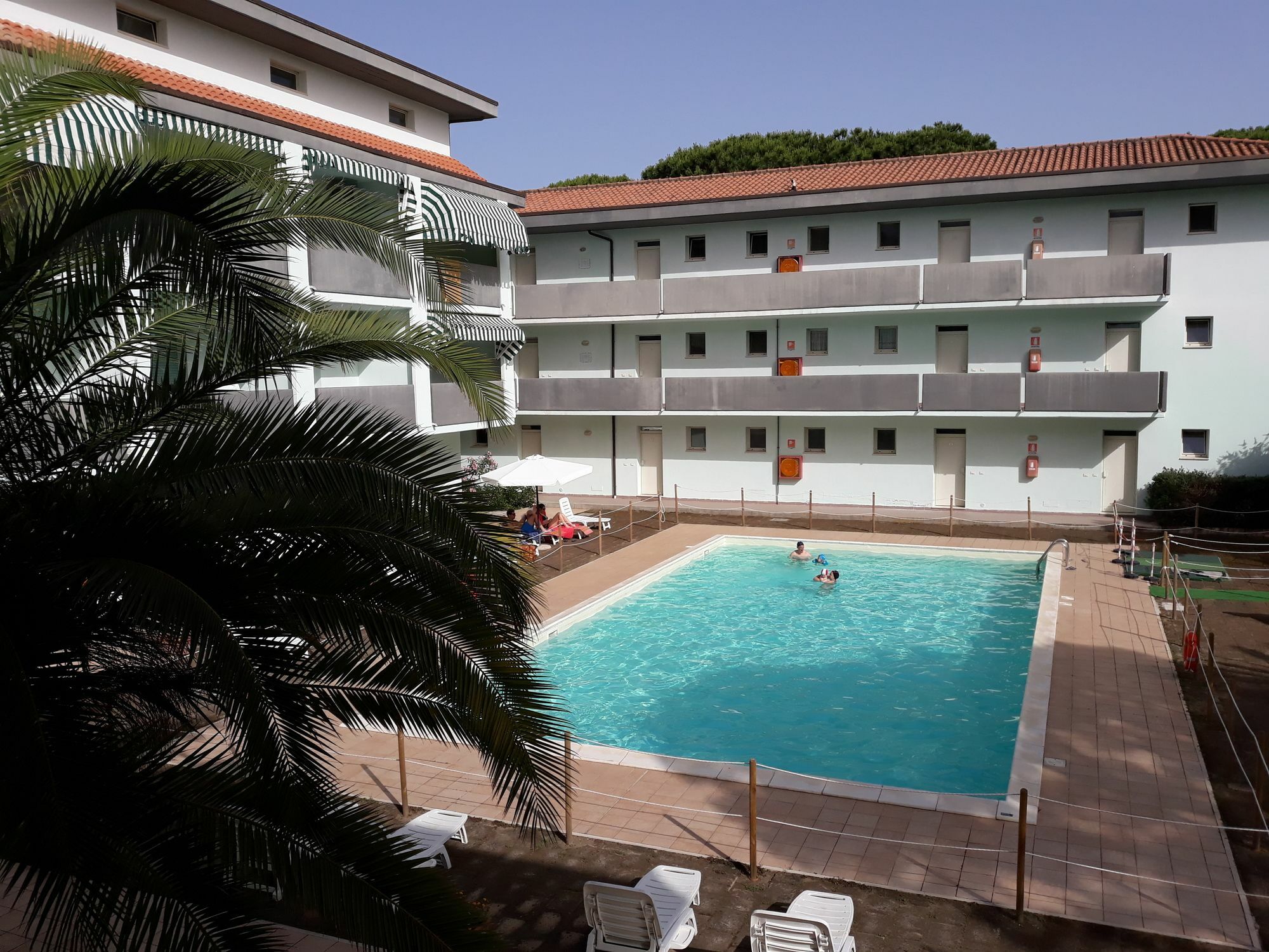 פרינצ'יפינה א מארה Residence Verde Pineta מראה חיצוני תמונה